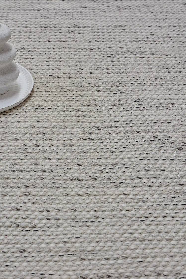 Our Boa Collection is made up of hand woven wool flatweave rugs. Boa comes in 4 colour options in 3 sizes.