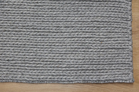 Luxury Silver is a hand-braided rug crafted using wool and bamboo silk for luxurious feel. Its contemporary Scandinavian design stands out with a modern look and a pile height of 16-18mm. Colour Silver. Sizes 160 X 230, 200 X 290, 240 X 340 and 300 X 400. Corner.