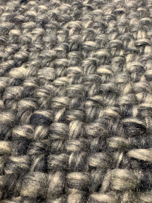 Pacific Navy is a handwoven wool and polyester rug with a low-textured cross weave. It boasts a soft pile height of 7-9mm. Colour Navy blue. Sizes 160 X 230, 200 X 290, 240 X 340 and 300 X 400. Super Close.
