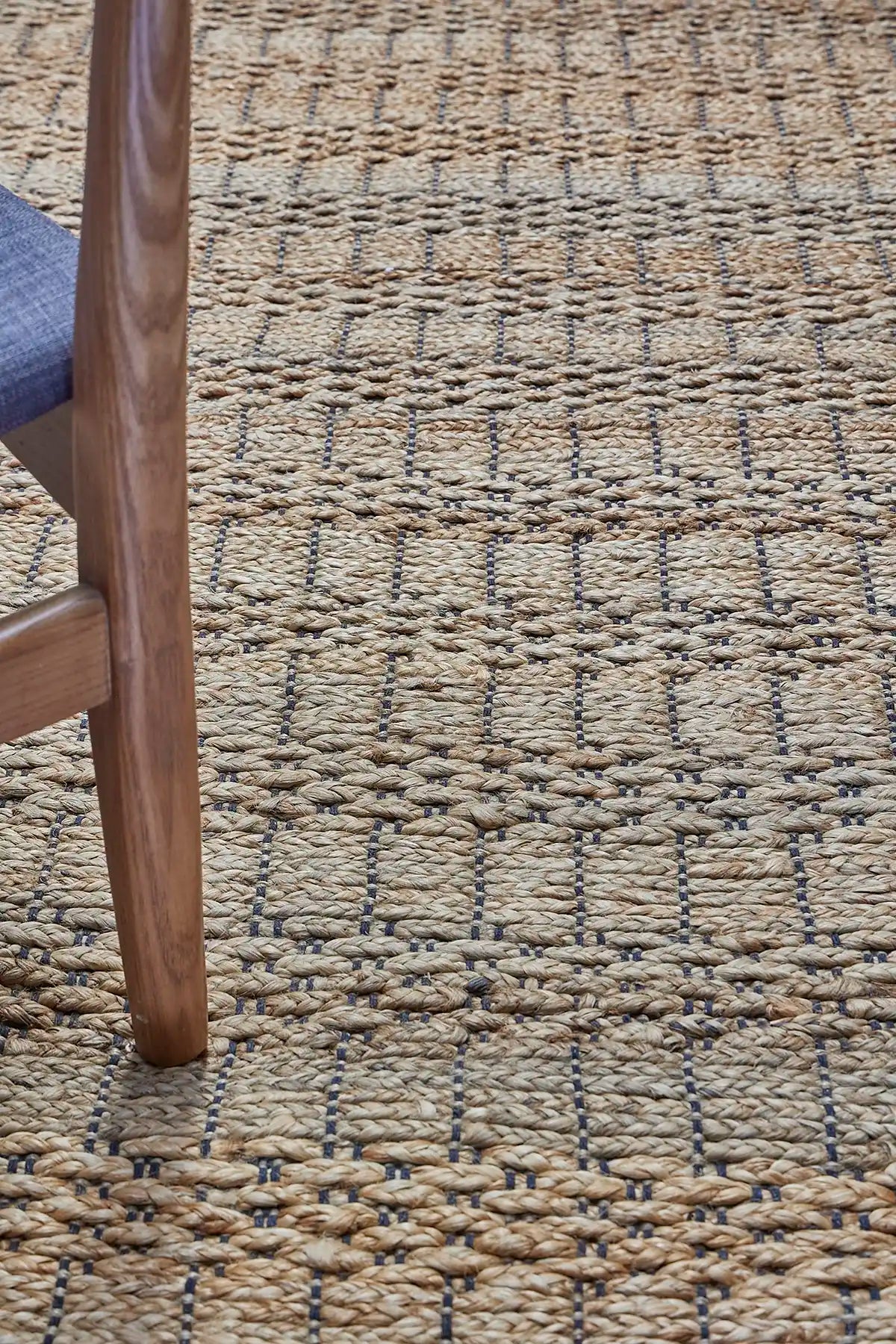 The Daintree Jute collection features beautiful Panja hand woven jute rugs.  Choose from 2 styles in 3 sizes.