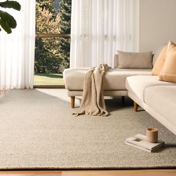 Savoy rug collection are hand-woven wool flatweave rugs with a fine box-weave texture. Available in 4 colours in 4 size options.
