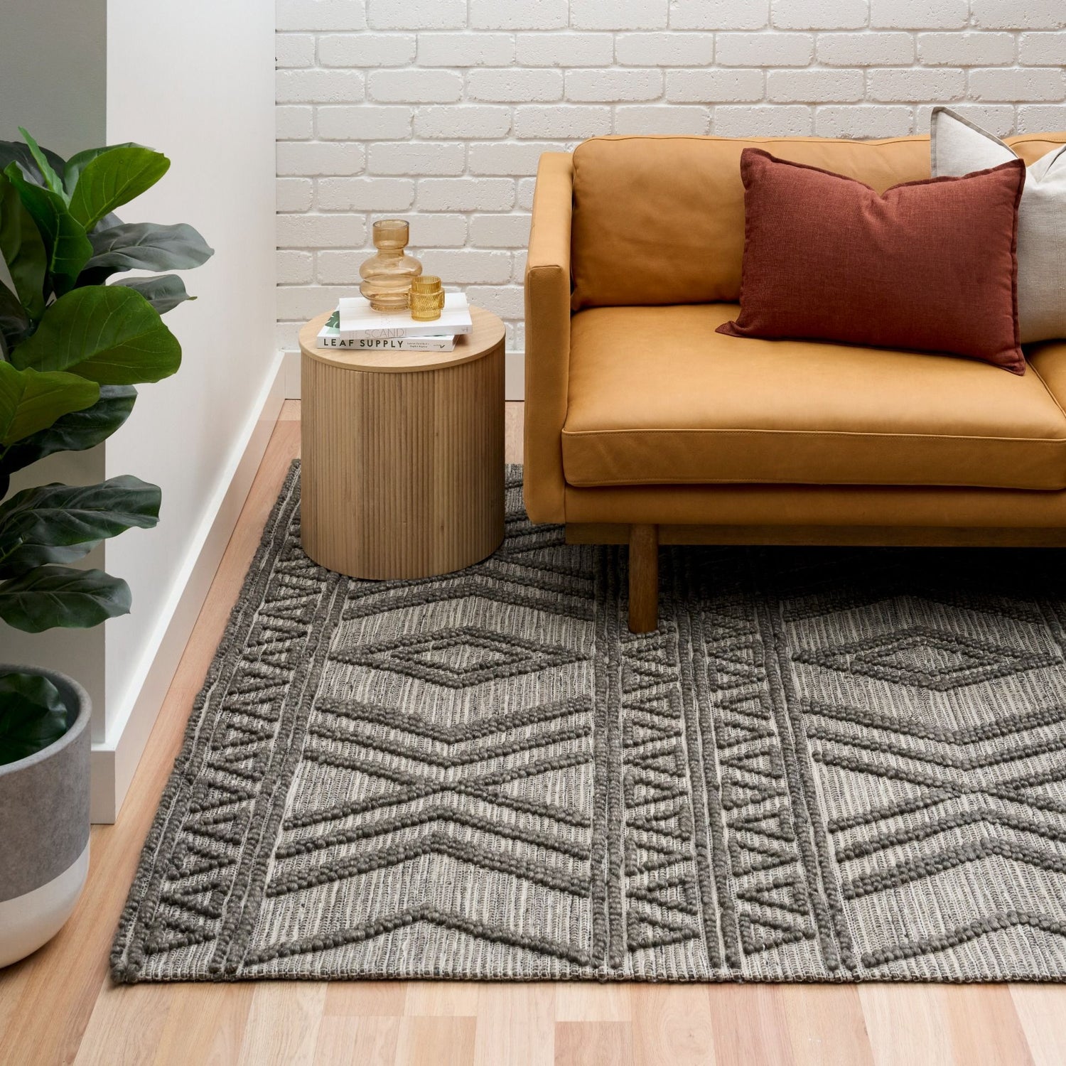 The Anita - 2 Rug Collection adds a touch of contemporary textured elegance! Hand woven of luxurious wool. Explore 2 colours in 4 sizes.