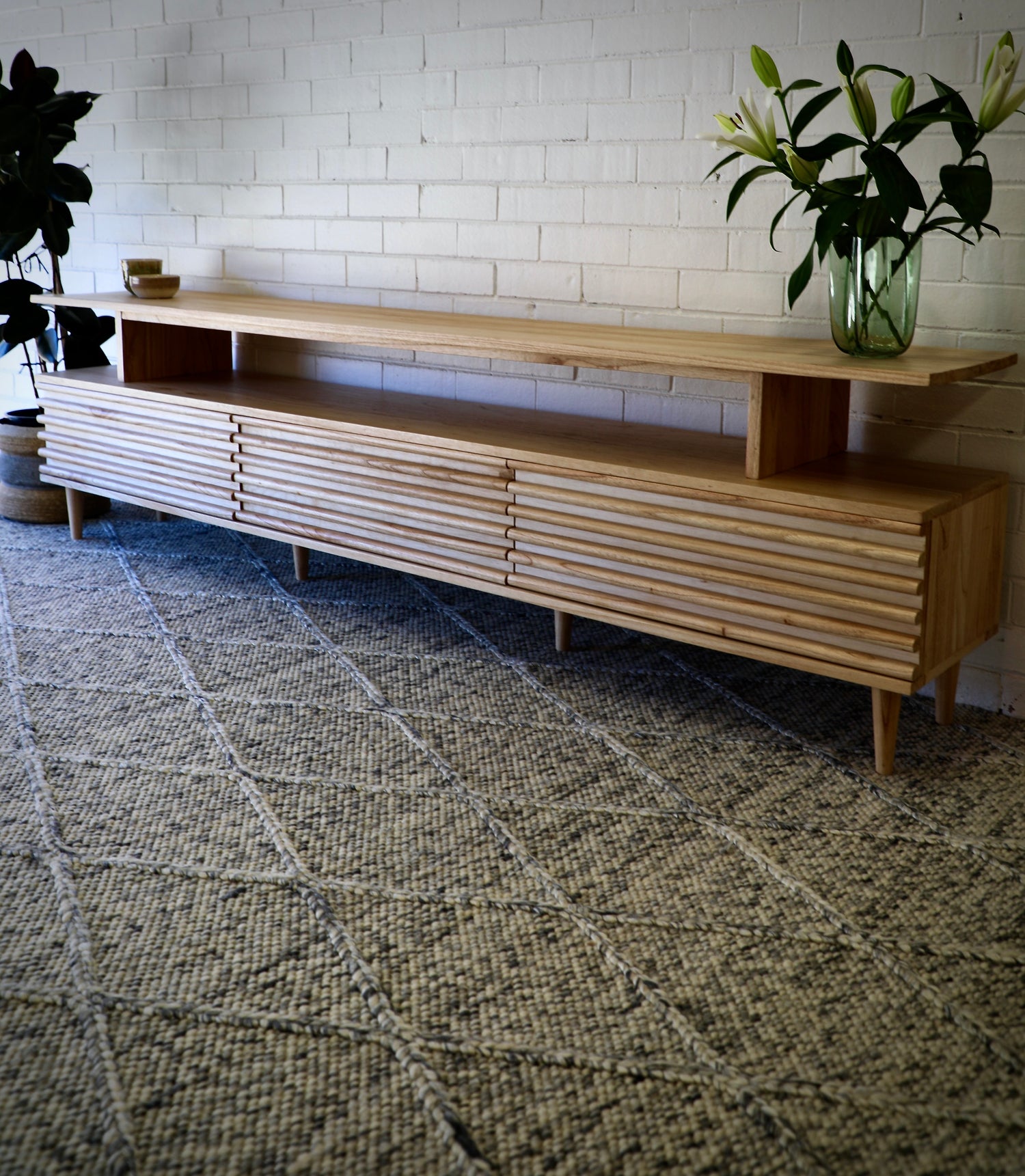  Colombo Grey rug.