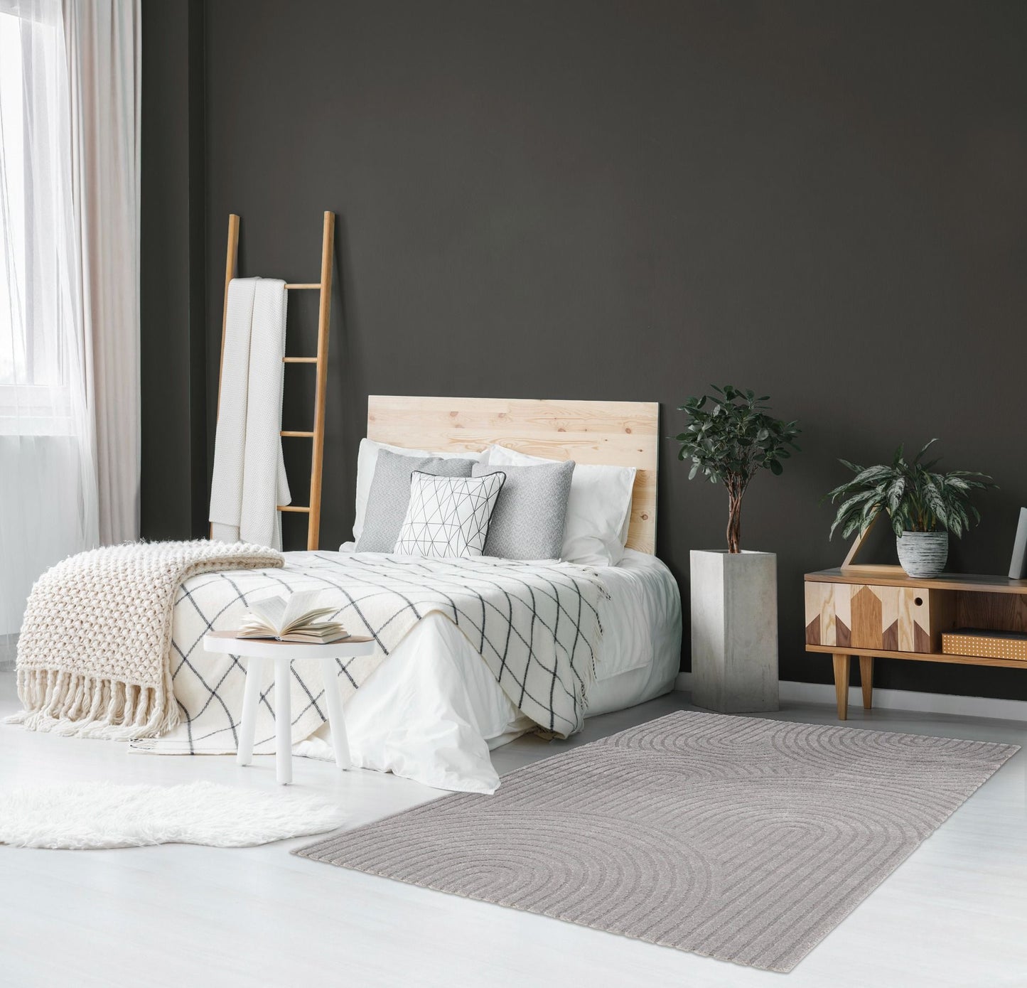 Arches - Grey, a modern rug design crafted with a unique blend of Heat Set Polypropylene and Polyester shrink yarn. Styled.