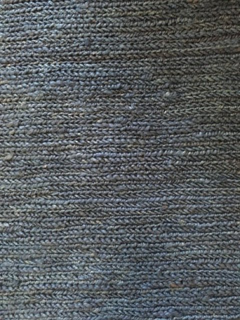 Byron Blue hand-woven hemp rug in a braided-style flatweave. Dark blue. Sizes 200 x 290 and 240 x 320 cm. Full view.
