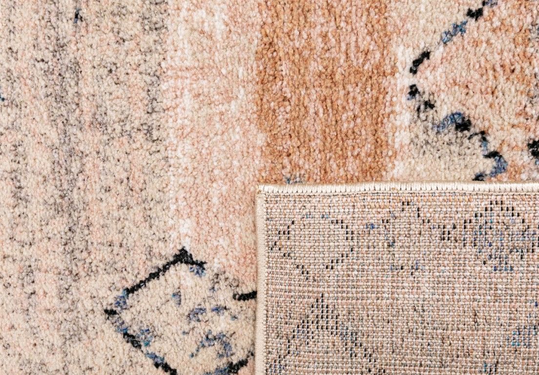 Cozy 5425 Rust Dark Beige is a tribal patterned designed machine made rug. Constructed from luxurious polyester yarn, it features a soft feel. Colours Rust and Dark Beige with Cream and Black and Blue Diamond Patterns. Sizes 160 X 230, 200 X 290, 240 X 320 and 300 X 400. Fold.
