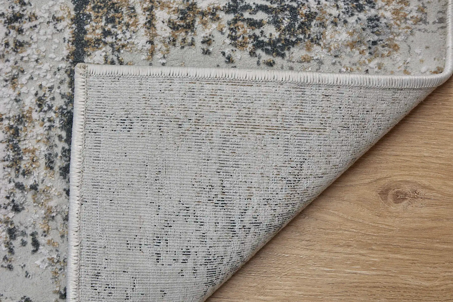 Finesse Splash is a machine made rug. Its design boasts a modern/contemporary feel. Crafted from Viscose and Polyester, with a low-profile 7-9mm pile height. Colours Grey, Light Grey and Beige tones. Sizes 160 X 230, 200 X 300 and 240 X 340. Fold.