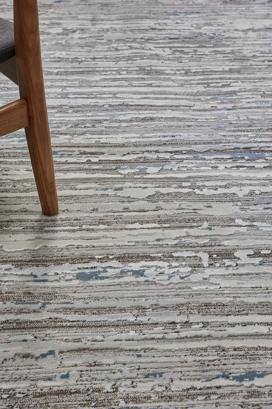 France Silver is a machine made rug. Its design boasts a modern/contemporary feel. Crafted from Polyester, with a low-profile 7-9mm pile height. Colours, Light Grey, White and Grey tones. Sizes 160 X 230, 200 X 290, 240 X 340 and 300 X 400. Life.