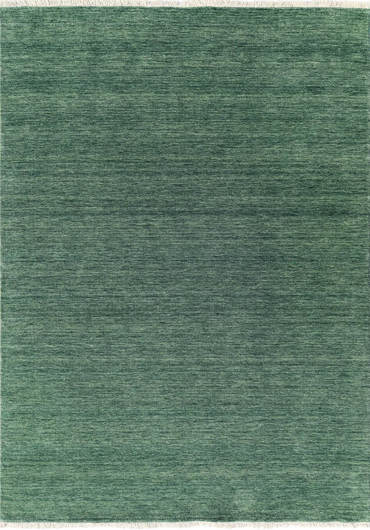 Lori Green is a luxurious hand loomed floor rug made of 100% wool. The wool material creates a soft texture and a smooth pile height of 16-18mm. Colour forrest green with cream tassels. Sizes 160 X 230, 200 X 290, 240 X 340 and 300 X 400. Top view.