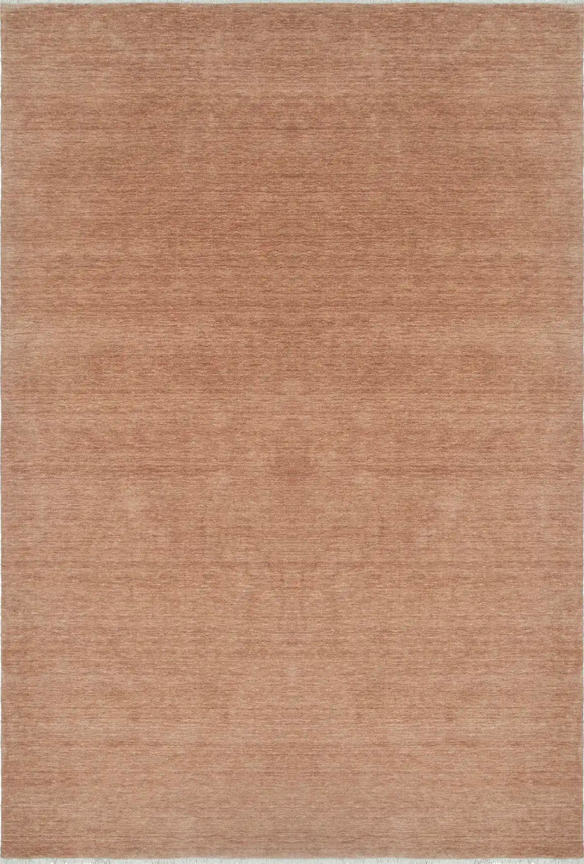 Lori Pearl is a luxurious hand loomed floor rug made of 100% wool. The wool material creates a soft texture and a smooth pile height of 16-18mm. Rich pearl with cream tassels. Sizes 160 X 230, 200 X 290, 240 X 340 and 300 X 400. Top view.