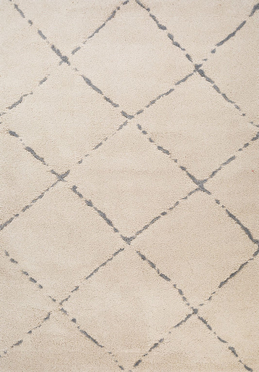 Luana Diamond Ivory Grey is a machine made polypropylene rug.  It features a shaggy pile with a moroccan boho inspired design. Colours Ivory with grey diamond pattern. Sizes 160 X 230, 200 X 290, 240 X 320 and 300 X 390. Top.