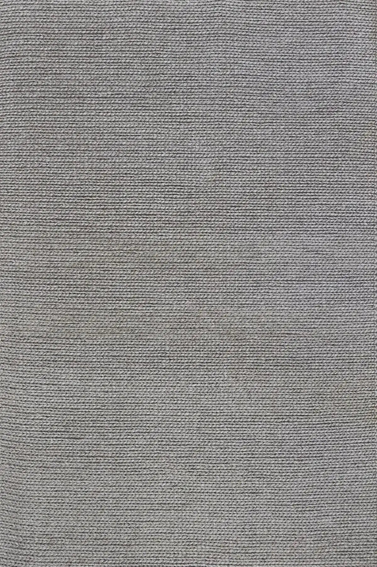 Luxury Grey is a hand-braided rug crafted using wool and bamboo silk for luxurious feel. Its contemporary Scandinavian design stands out with a modern look and a pile height of 16-18mm. Colour Grey. Sizes 160 X 230, 200 X 290, 240 X 340 and 300 X 400. Full.