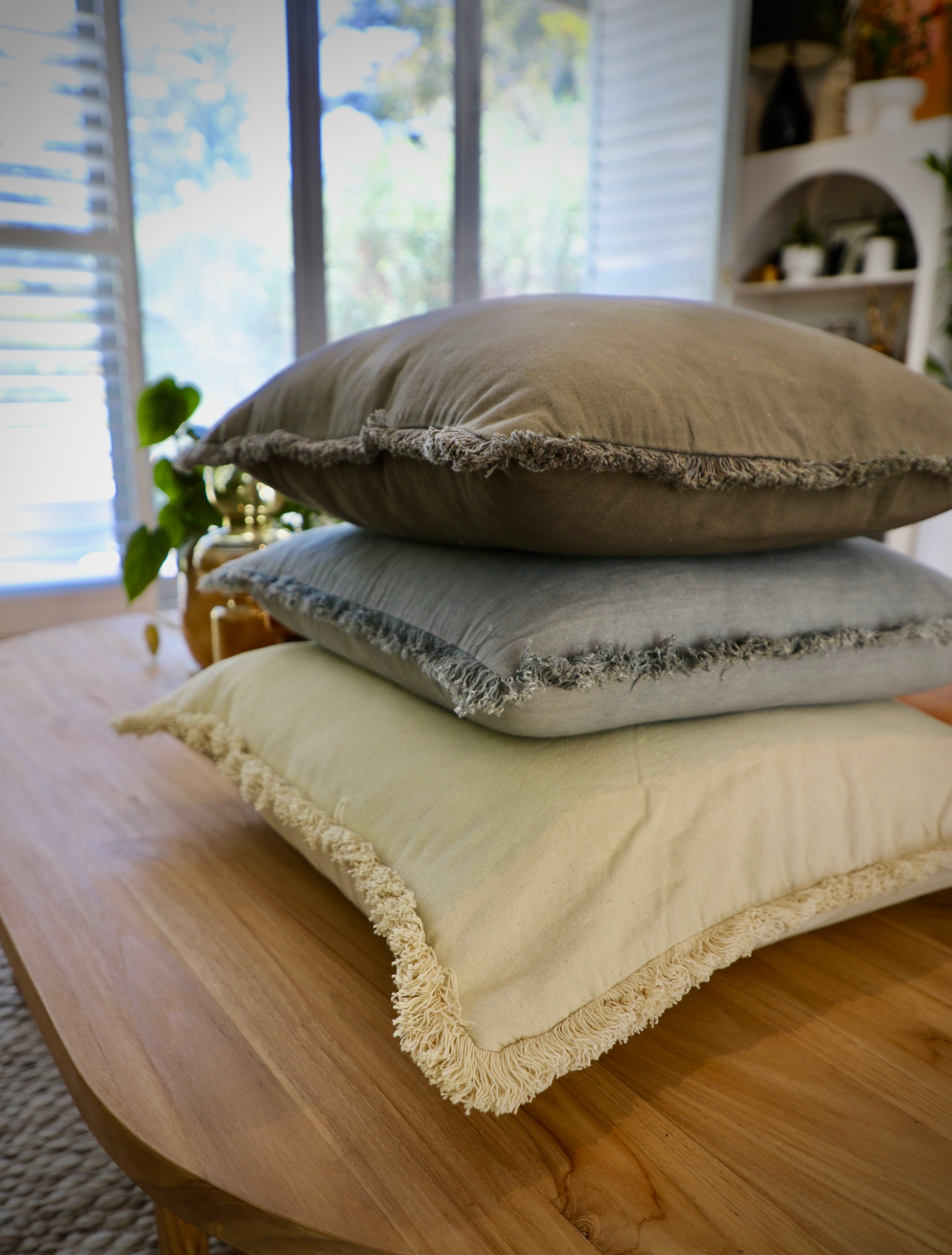 Contemporary Throw Cushions and Modern  Throw Cushions. Ochoco Homewares Perth.