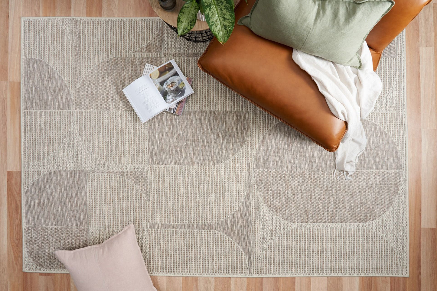 The Patio Linen 65001 indoor/outdoor rug featuring neutral tones and a modern designed pattern, power-loomed from UV-stabilised polypropylene for lasting durability. Colours, Linen, Beiges and hints of light grey. 3 sizes. Life.