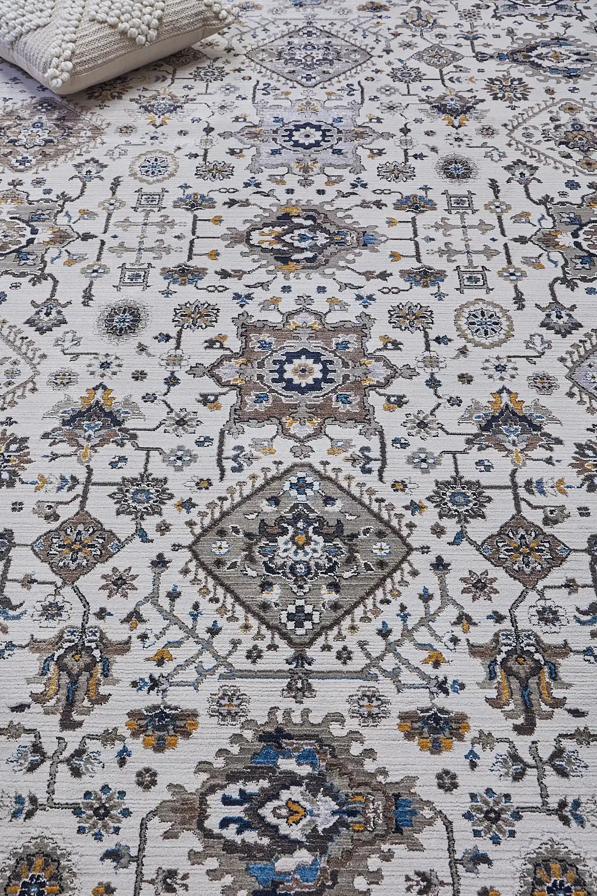Persia Beige is a machine made traditional designed rug crafted from luxurious polyester for soft feel.  It has a 7-9mm Pile height. Colours beige with colourful accents. Sizes 160 X 230, 200 X 290, 240 X 340 and 300 X 400. Life.