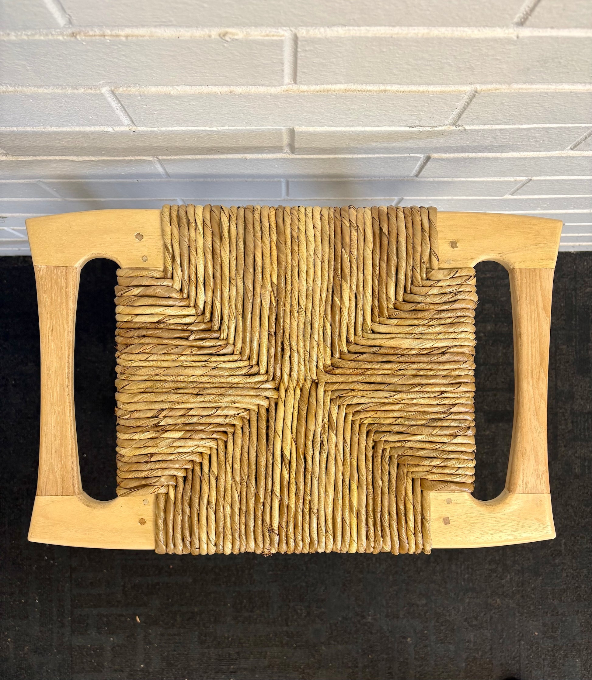 The Potomac Barstool gives a coastal contemporary vibe. Crafted from a sustainable teak frame, the seat is made of durable synthetic pandan rope. Colour natural. Measures 560 wide X 360 depth X 680 height. Top.