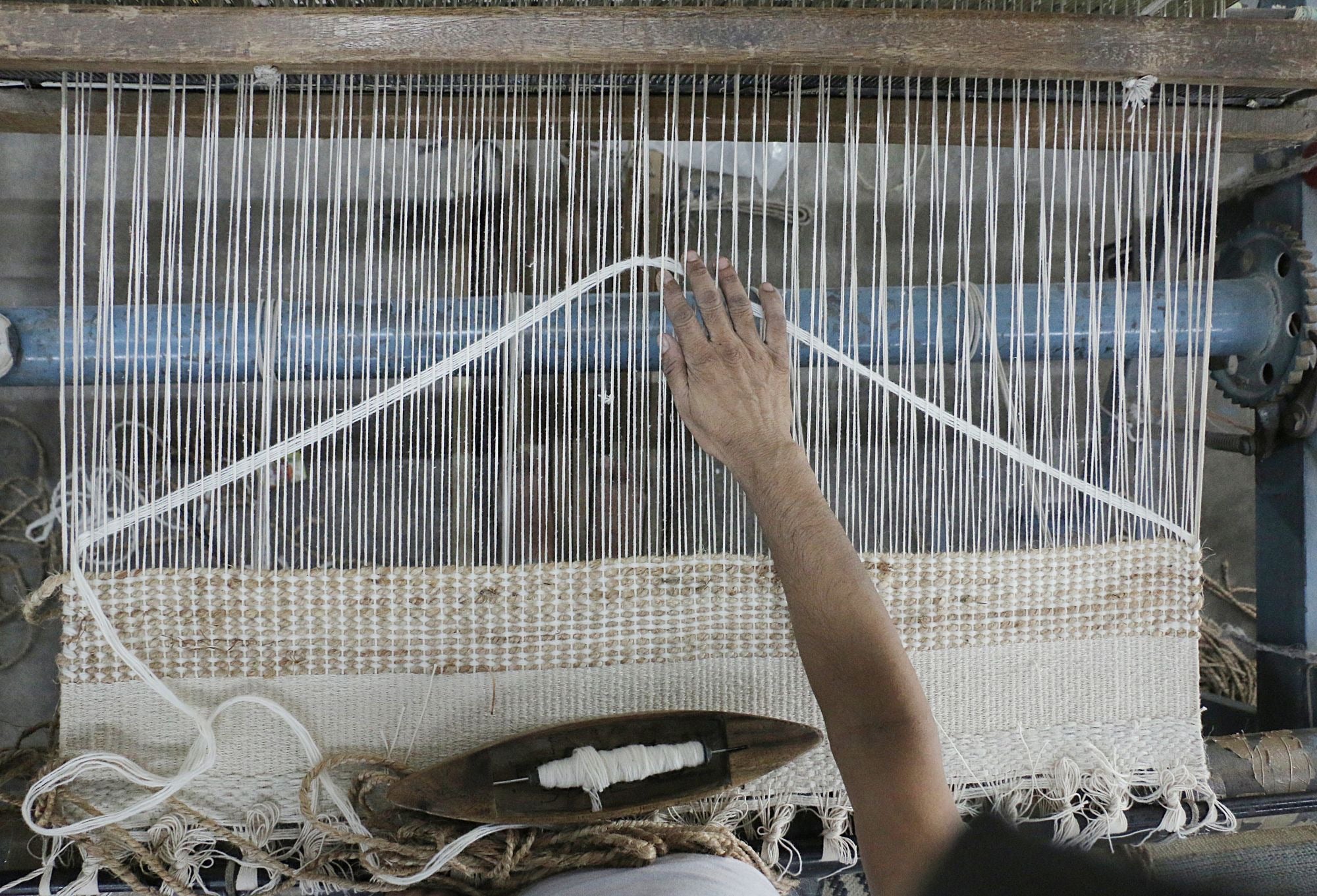 Hand Woven Rugs Perth. Textured Weave, Flatweave, Piled Weave. Wool Rugs, Hemp Rugs, and Jute Rugs.  Ochoco Rugs Perth.