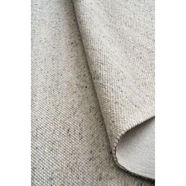 Savoy Grey hand-woven wool flatweave rug in a cool, understated grey, with a fine box-weave texture. 4 Size options. Roll.