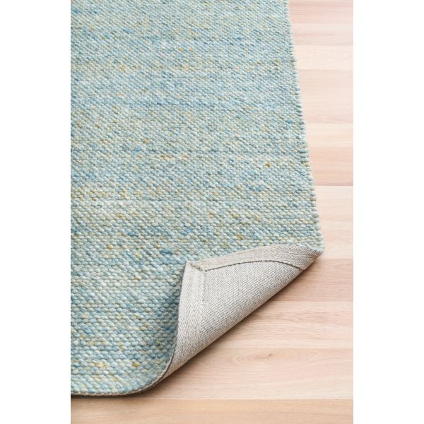 Savoy Multi hand-woven wool flatweave rug in a multi-tonal fleck blend, with a fine box-weave texture. 4 size options. Fold.