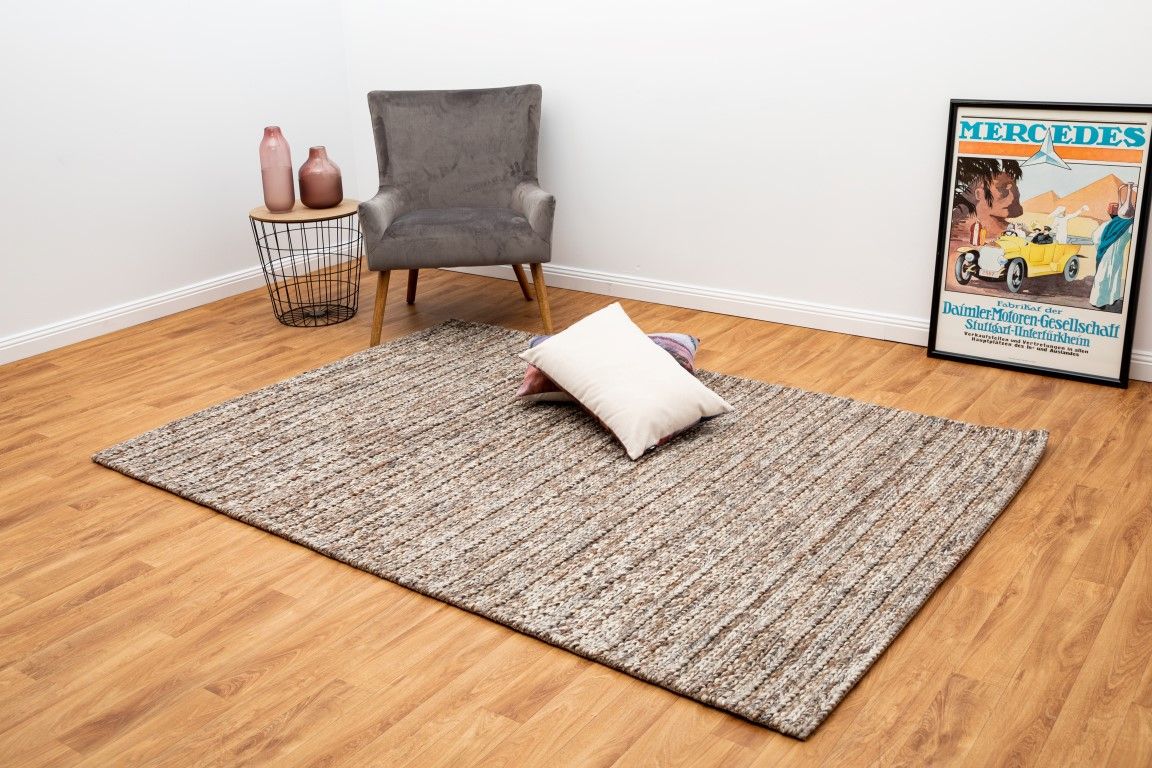 Svend Mocha is a contemporary hand woven braided pile wool rug.  Colour Mocha brown. Sizes 155 X 225, 200 X 290, 240 X 320 and 300 X 400. Life.