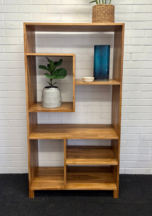 The Taurus Bookshelf. Crafted from A grade teak, featuring multiple shelve for showcasing your items. Colour Natural Teak. Measures 1700 Height x 400 Depth x 900 Width. Life.