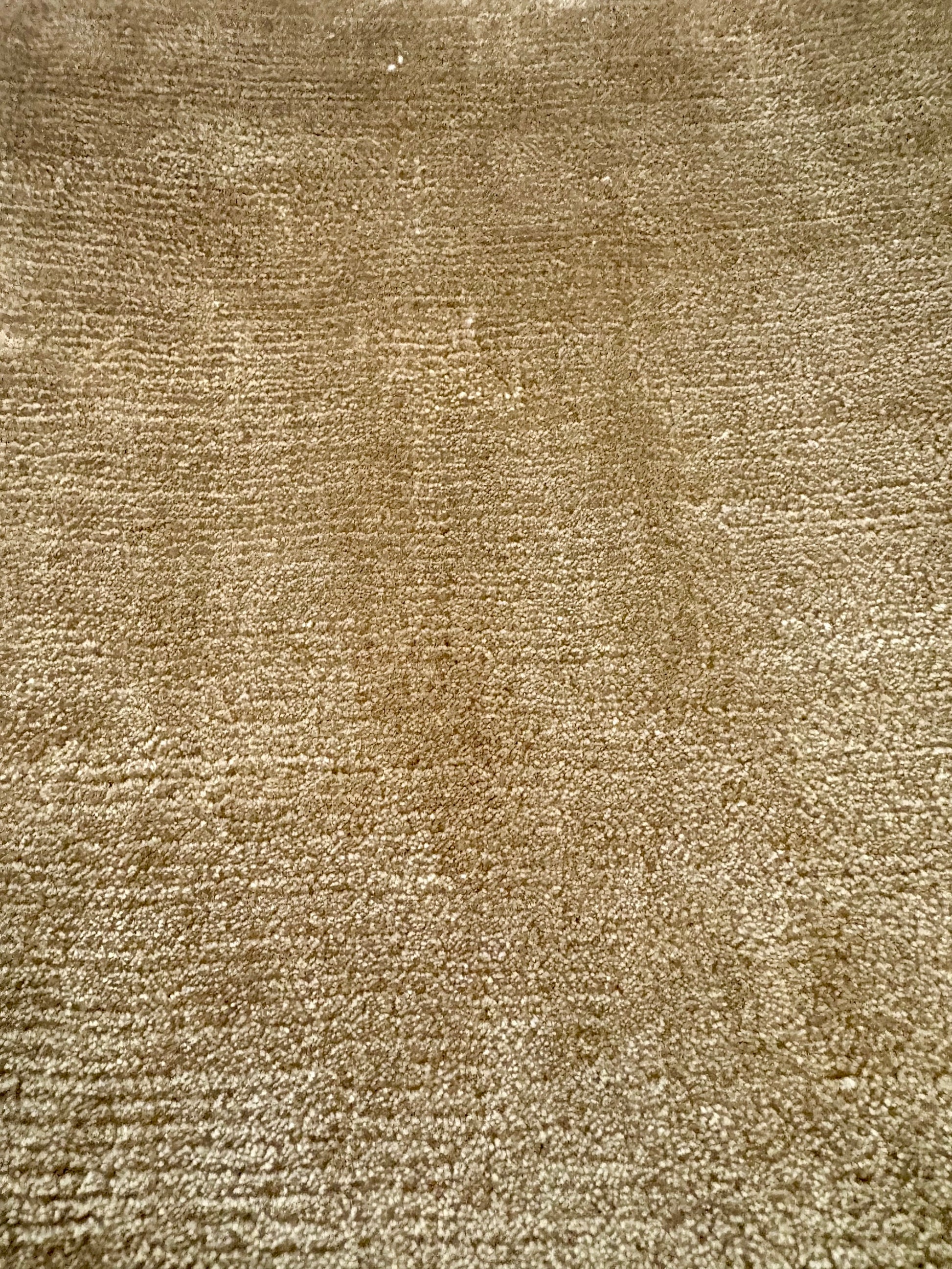 Tempo Brown is a hand-loomed low-cut piled rug. Crafted with bamboo silk, it offers medium texture and has a pile height of 10-12mm. Colour light brown. Sizes 160 X 230, 200 X 290 and 240 X 340. Non Sheen side.