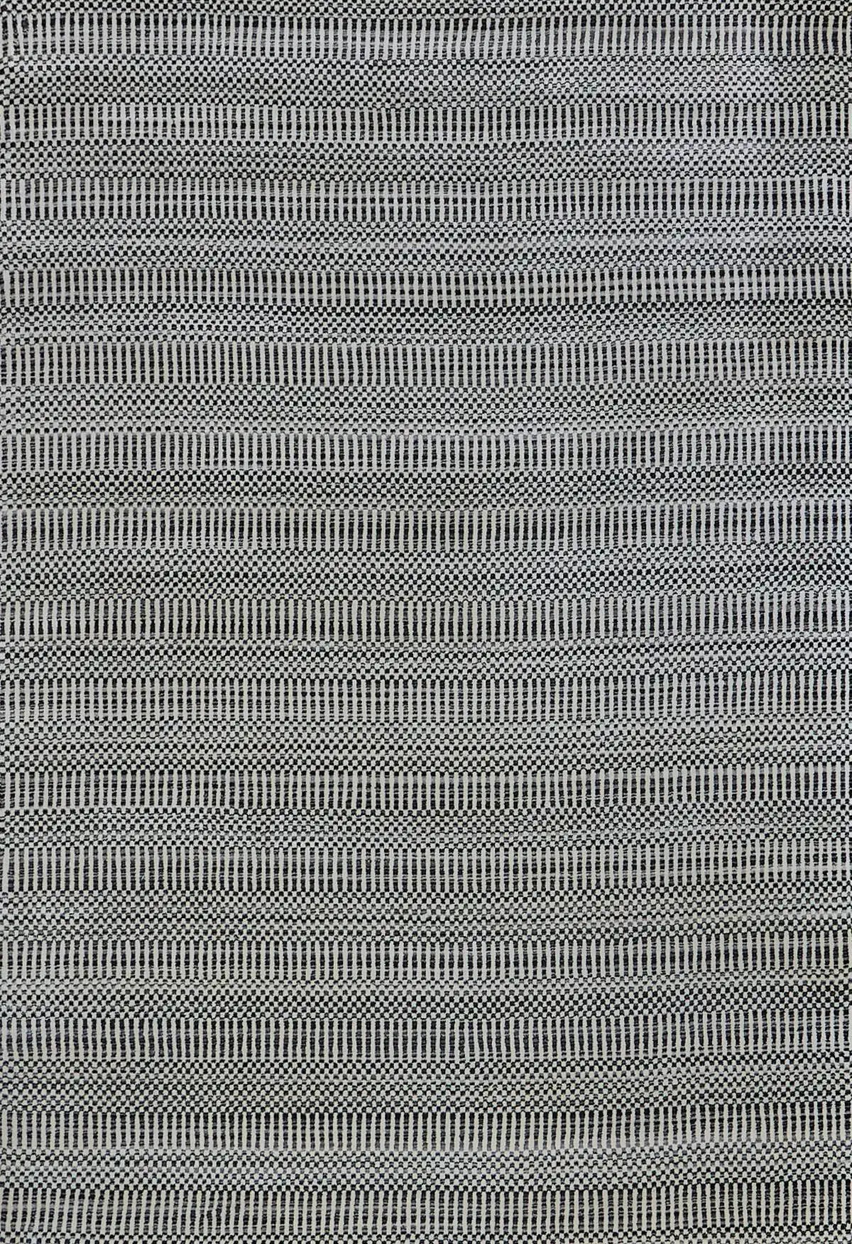Tulip Black is a contemporary rug crafted with a blend of wool and bamboo silk for a soft, medium-textured look. Its boasts a pile height of 10-12mm. Colour black and white. Sizes 160 X 230, 200 X 290 and 240 X 340. Full.