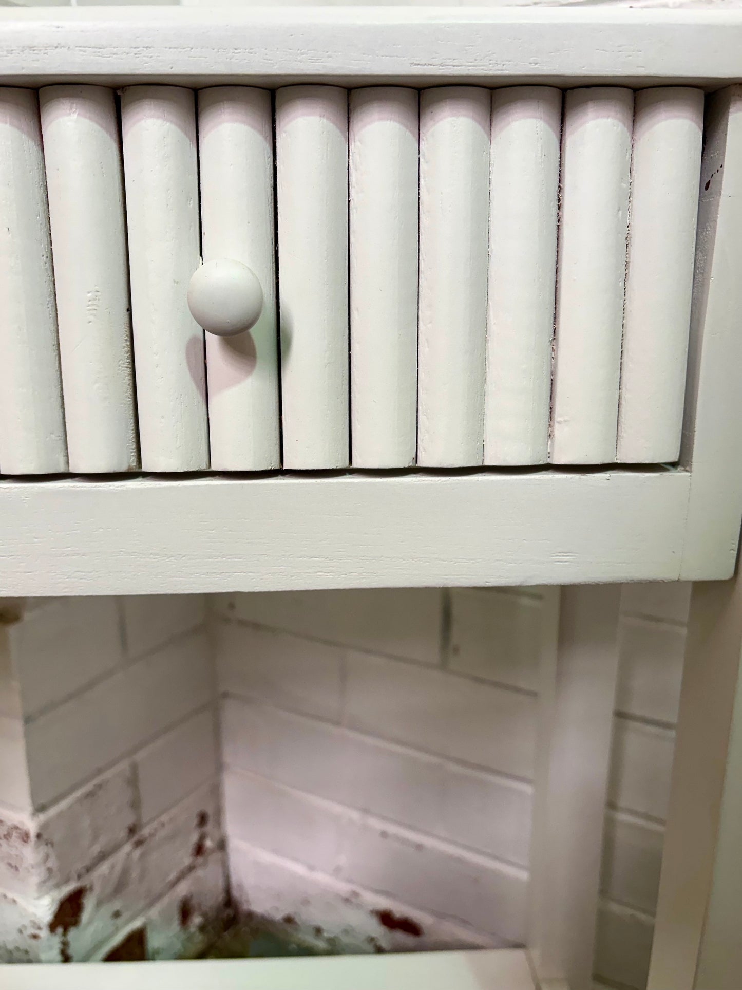 The Vienna - 2 Drawer White Console, natural, brings a contemporary feel with its sleek design and textured drawer face. Built with sustainable white cedar its 2 drawers sit on wooden runners. Colour white. Measures 1500 length X 250 depth X 750 height. Close.